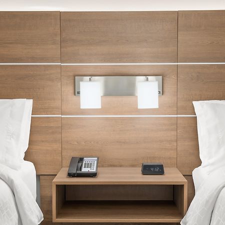 Holiday Inn Express Hotel & Suites Palm Bay By Ihg Esterno foto
