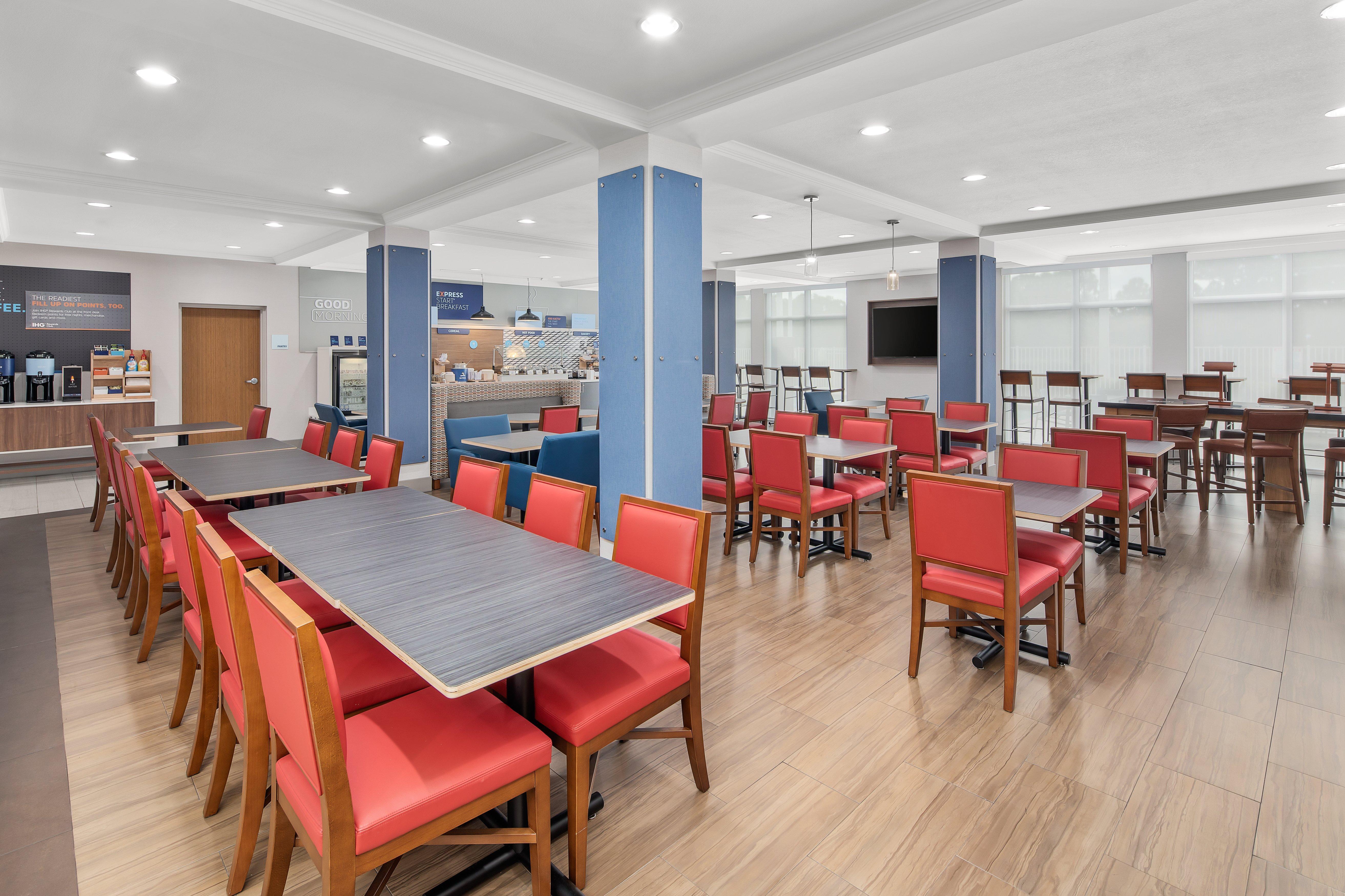 Holiday Inn Express Hotel & Suites Palm Bay By Ihg Esterno foto