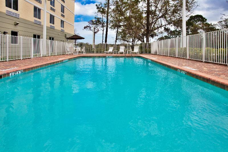 Holiday Inn Express Hotel & Suites Palm Bay By Ihg Esterno foto
